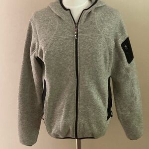 Sherpa Adventure Gear Beige Sweater